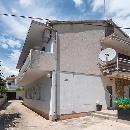 And Sanja Apartment *