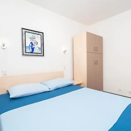 Apartment And Sanja Vodice