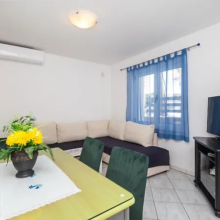 And Sanja Apartment *